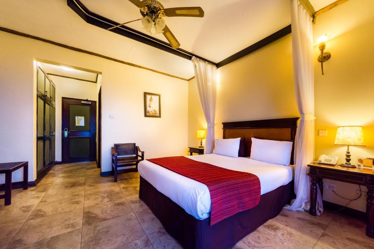 Cassia Lodge Munyonyo Ngoại thất bức ảnh