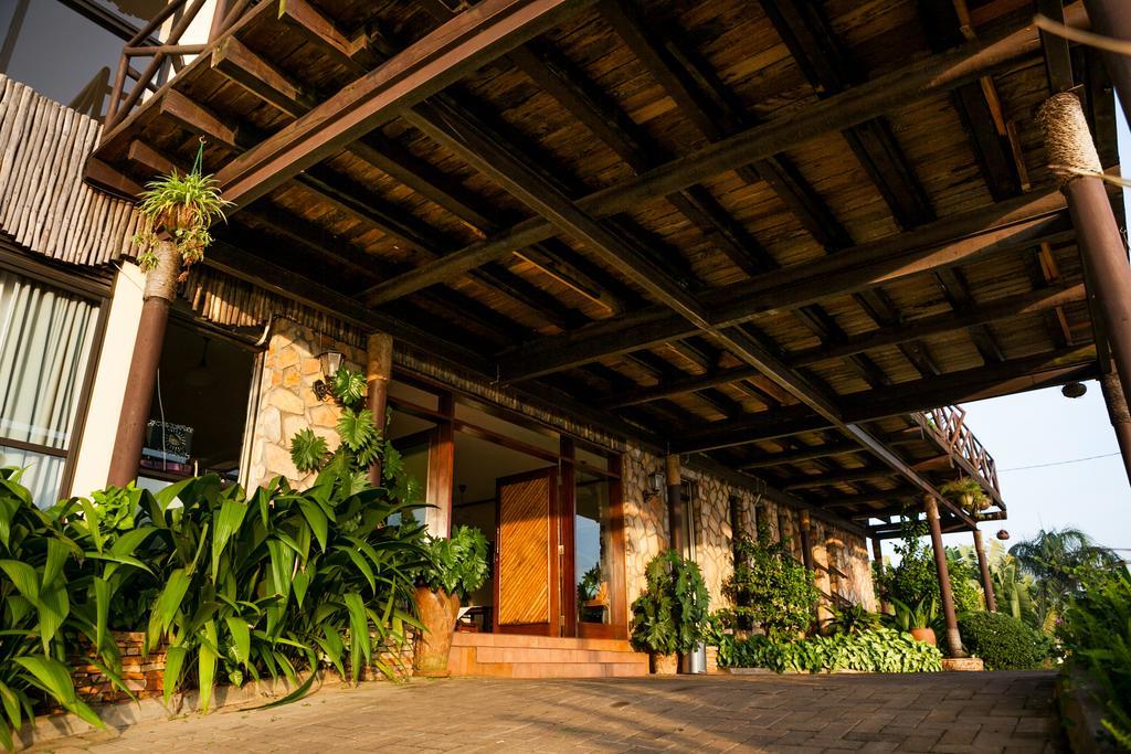 Cassia Lodge Munyonyo Ngoại thất bức ảnh