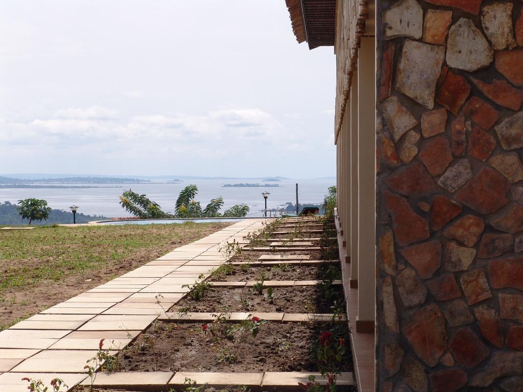 Cassia Lodge Munyonyo Ngoại thất bức ảnh